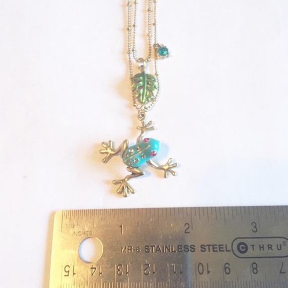 Betsey Johnson Turquoise Jeweled Rainforest Frog with Turquoise Jewel & Leaf - Picture 3 of 11